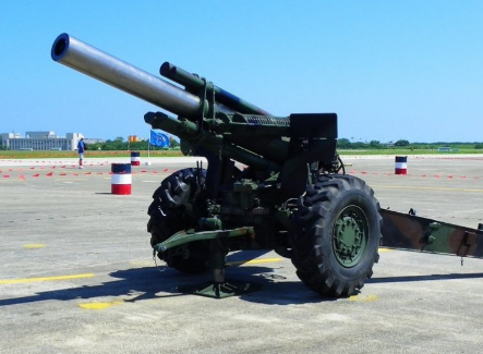 ART-95 on display at Roiwek Aberkisen Memorial Airport